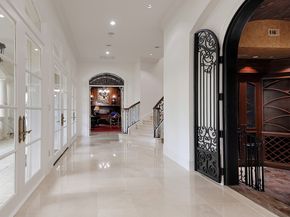 88 W Grand Regency Circle, The Woodlands TX 77382