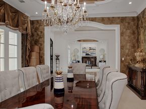 88 W Grand Regency Circle, The Woodlands TX 77382