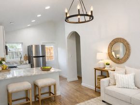 4218 T C Jester Boulevard, Houston TX 77018