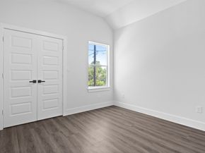 2303 Staples Street, Houston TX 77026