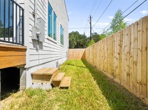 2303 Staples Street, Houston TX 77026