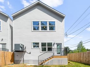 2303 Staples Street, Houston TX 77026