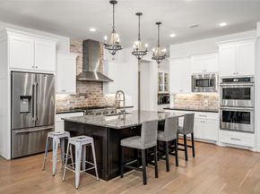 5319 Braesheather Drive, Houston TX 77096