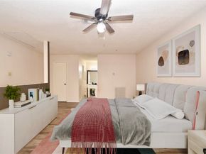 15336 W Little York Road 208, Houston TX 77084