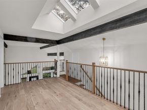 4 N Autumnwood Way, The Woodlands TX 77380