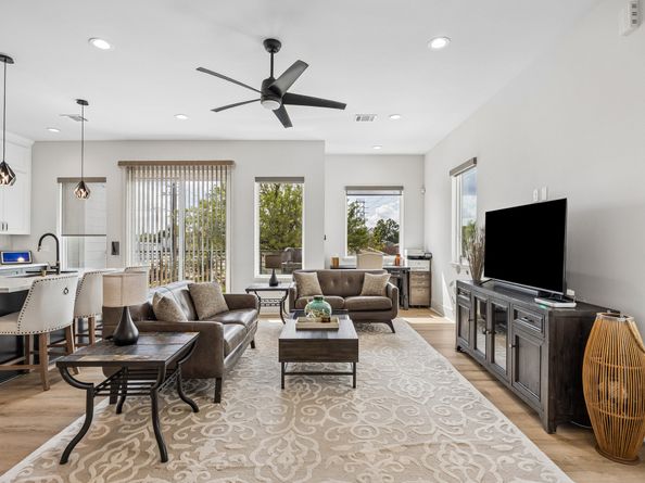 1615 Bigelow Street, Houston TX 77009