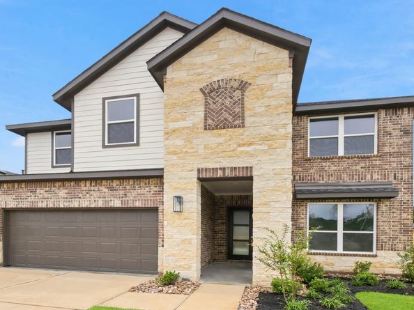 437 Summerset Landing Court, Conroe TX 77304
