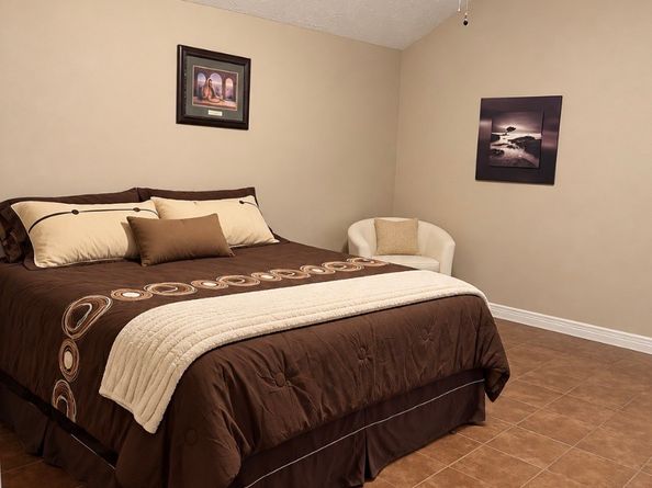 6606 Casa Del Monte Drive, Houston TX 77083