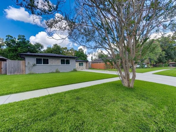 8910 Marinette Drive, Houston TX 77074