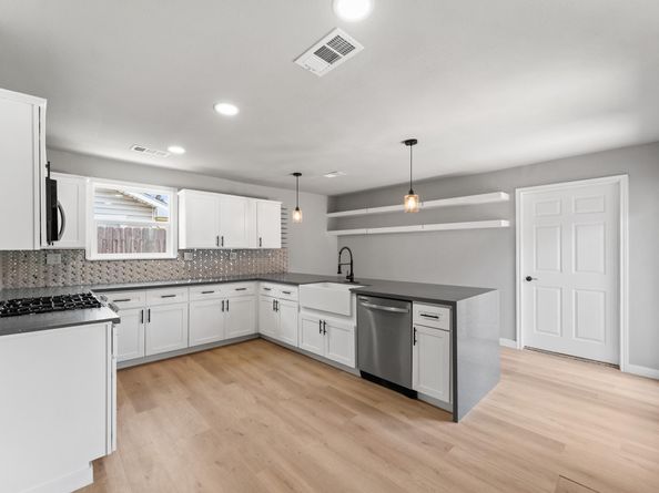 5210 Verdome Lane, Houston TX 77092