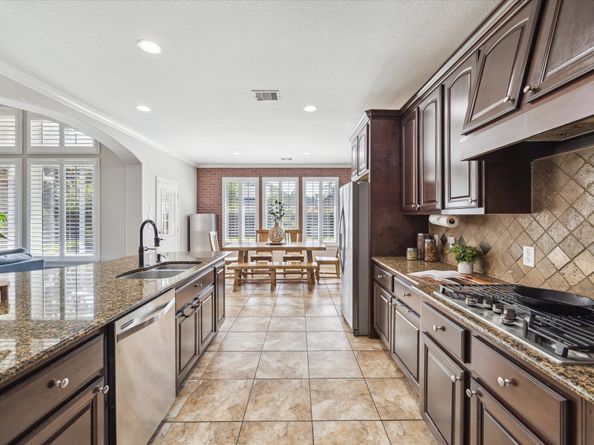 15718 Starcreek Lane, Houston TX 77044