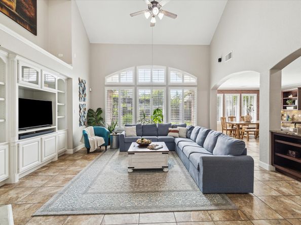 15718 Starcreek Lane, Houston TX 77044