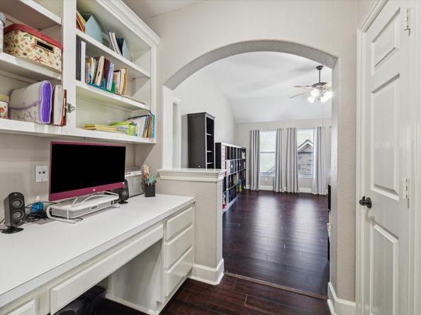 15718 Starcreek Lane, Houston TX 77044