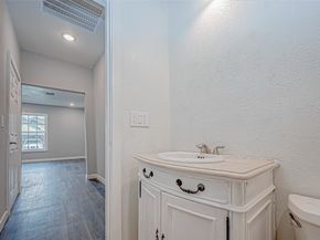 7422 Avenue I, Houston TX 77011