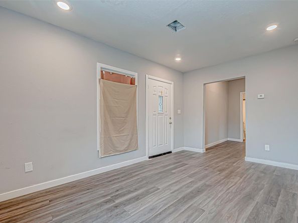7422 Avenue I, Houston TX 77011