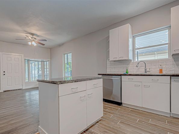 7422 Avenue I, Houston TX 77011