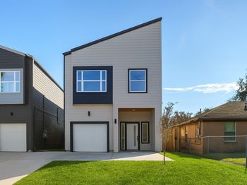 895 S Victory Drive