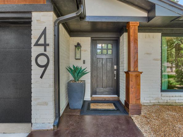 49 N Deerfoot Circle, The Woodlands TX 77380