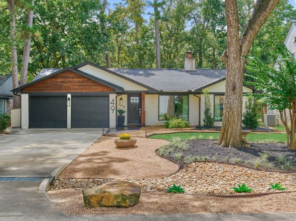 49 N Deerfoot Circle, The Woodlands TX 77380