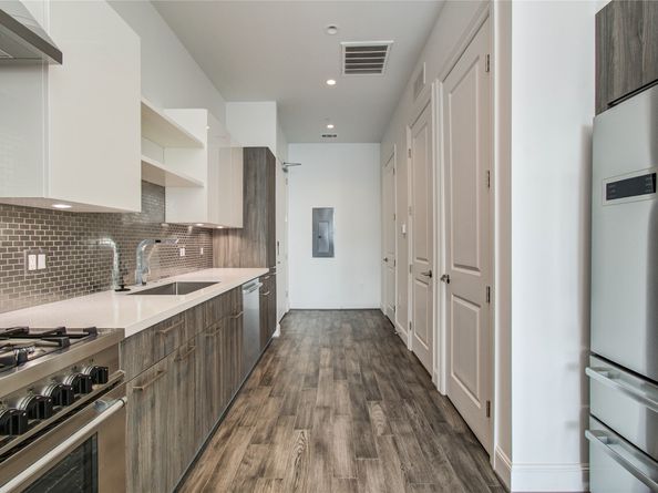 1211 Caroline Street 1502, Houston TX 77002