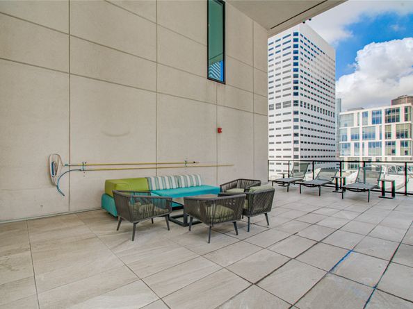 1211 Caroline Street 1502, Houston TX 77002