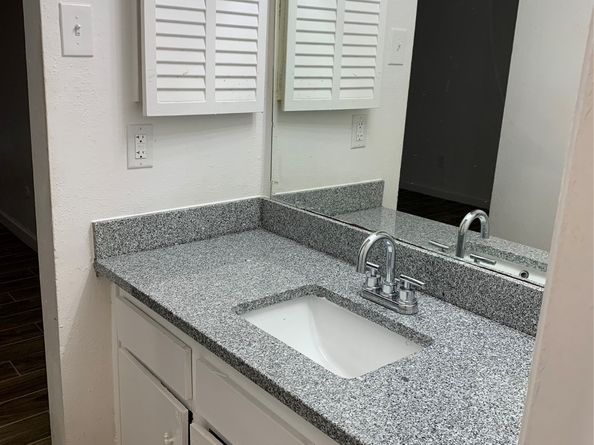 5625 Antoine Drive 1107, Houston TX 77091