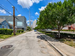 1318 Cleveland Street, Houston TX 77019