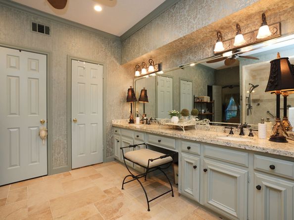 8719 Chelmsford Lane, Spring TX 77379