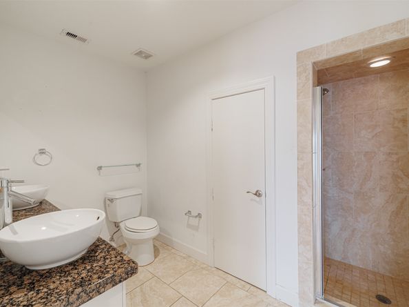 2438 Albans Road, Houston TX 77005
