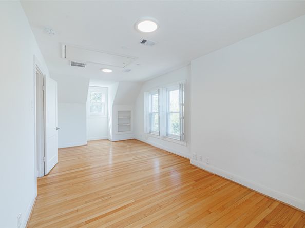 2438 Albans Road, Houston TX 77005