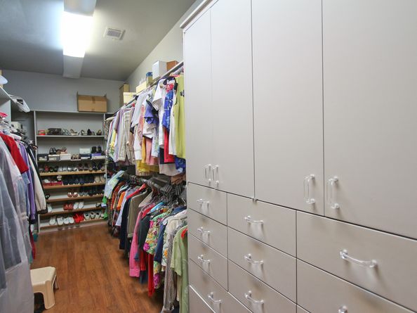 1234 Sugar Creek Boulevard, Sugar Land TX 77478