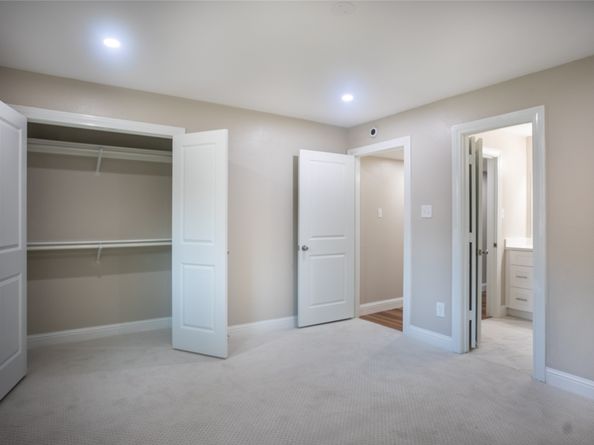 5119 Green Springs Drive, Houston TX 77066