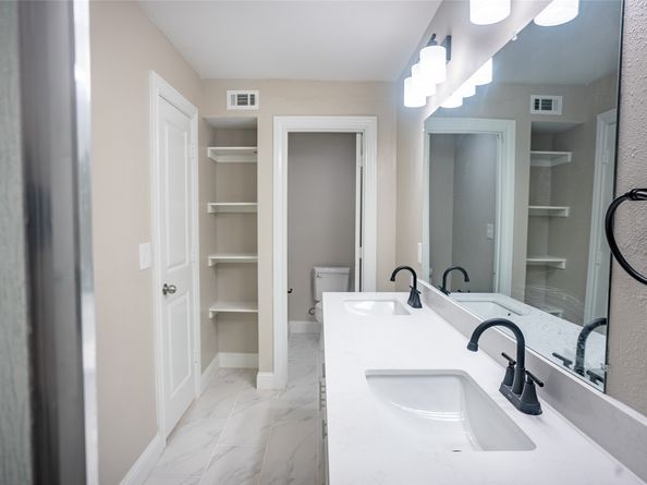 5119 Green Springs Drive, Houston TX 77066