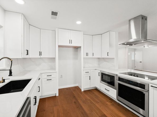 2535 Southwick Street, Houston TX 77080