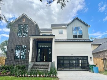 1211 Bay Oaks Road