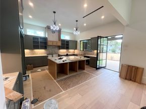 1211 Bay Oaks Road, Houston TX 77008