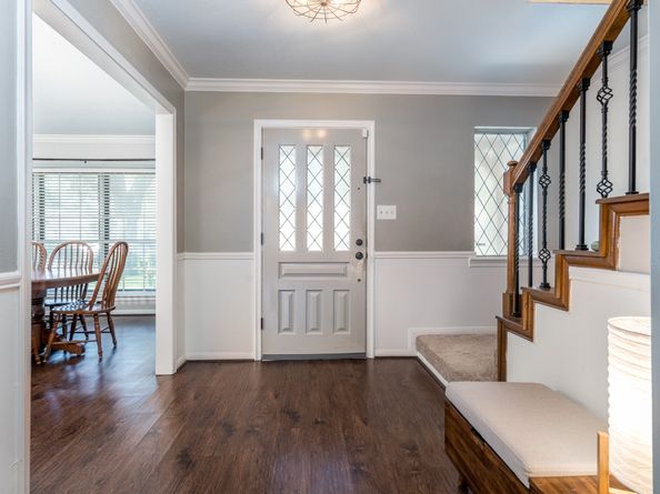11927 Oakcroft Drive, Houston TX 77070