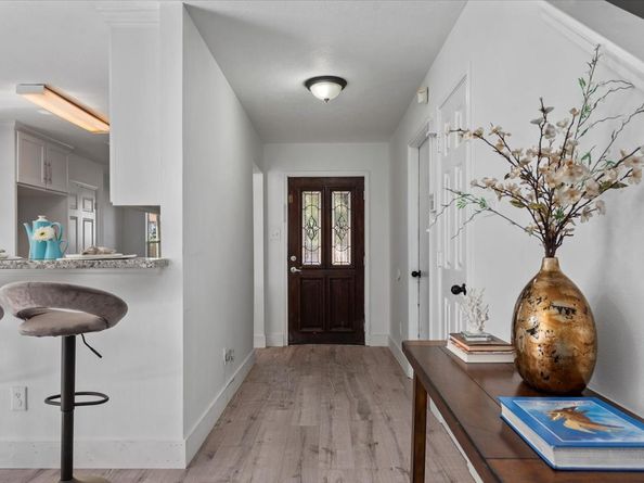 8702 Cold Lake Drive, Houston TX 77088