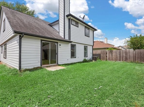 8702 Cold Lake Drive, Houston TX 77088