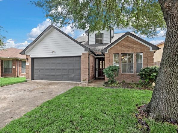 8702 Cold Lake Drive, Houston TX 77088