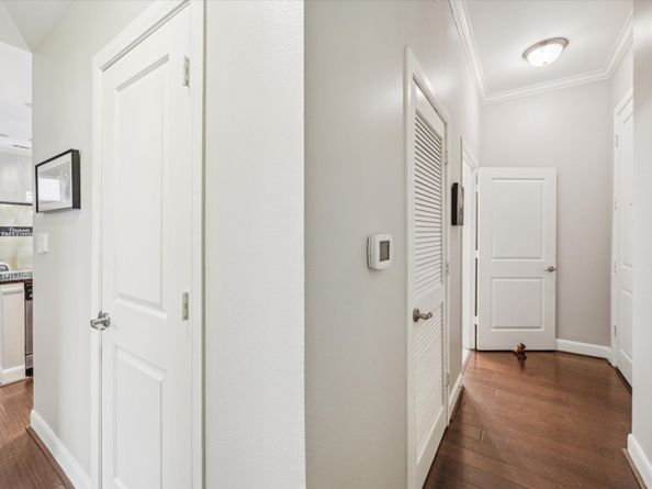 300 St Joseph Parkway 223, Houston TX 77002