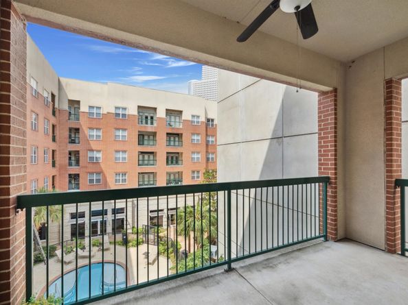 300 St Joseph Parkway 223, Houston TX 77002