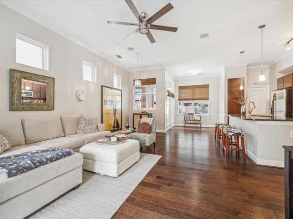300 St Joseph Parkway 223, Houston TX 77002