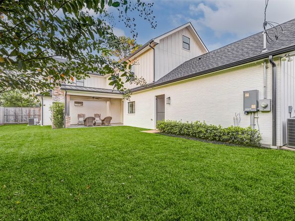 2103 Brimberry Street, Houston TX 77018