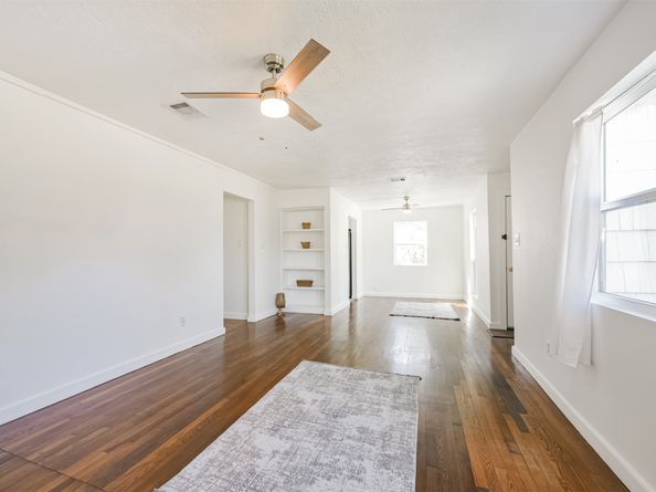 7546 Greendowns Street, Houston TX 77087