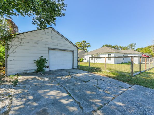 7546 Greendowns Street, Houston TX 77087