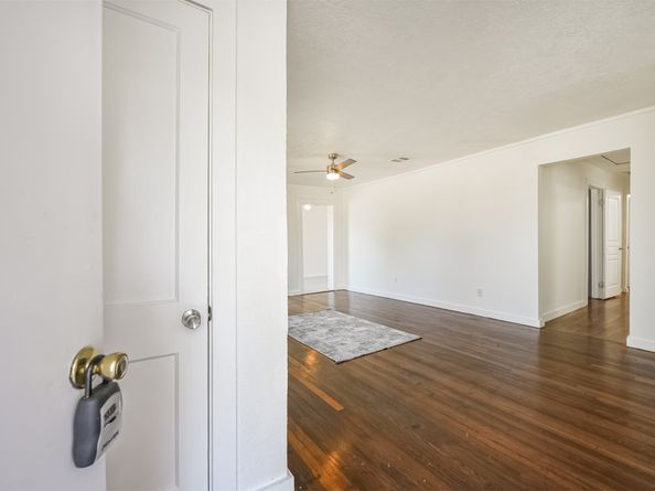7546 Greendowns Street, Houston TX 77087