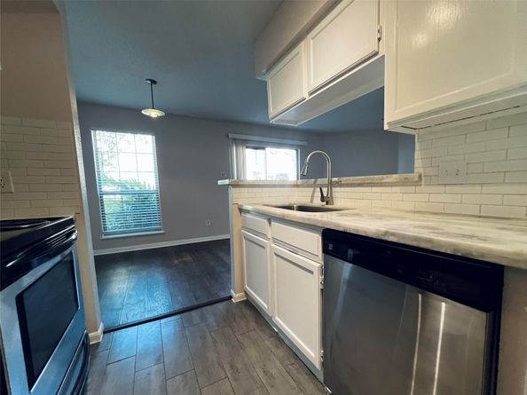 2120 El Paseo Street 1703, Houston TX 77054