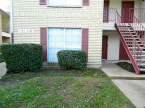 2120 El Paseo Street 1703, Houston TX 77054