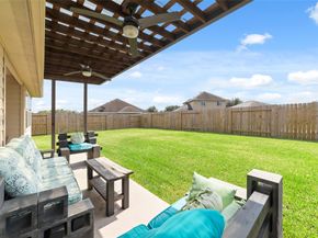 25307 Saddlebrook Champion Way, Tomball TX 77375